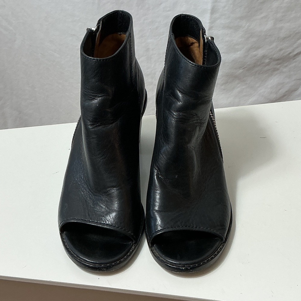 Frye Black Leather Peep-Toe Heeled Boots with Zipper